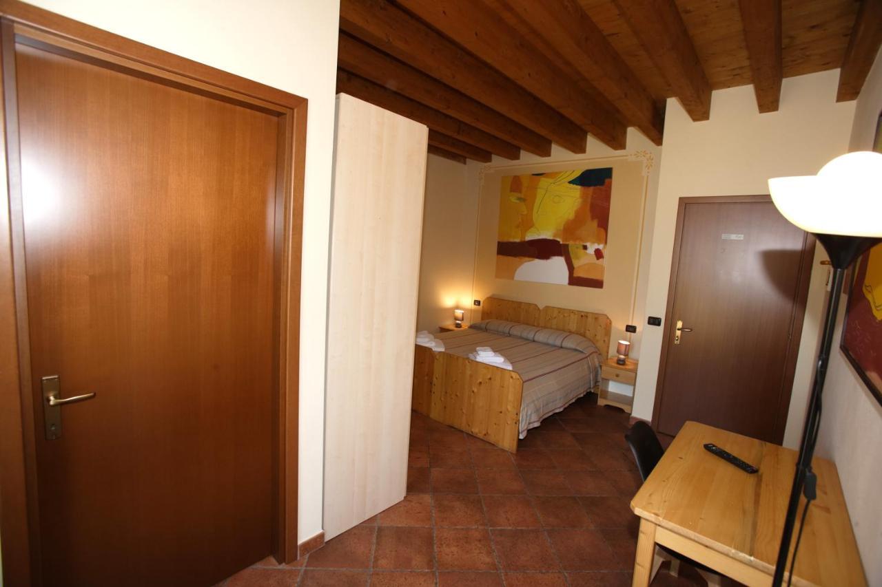 Agriturismo Casa Carpanelli Nonantola ภายนอก รูปภาพ